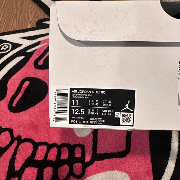 Jordan 4 Retro White Thunder - Size 11 - Brand New - Picture 6 of 8